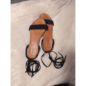 Strappy black sandals 7.5